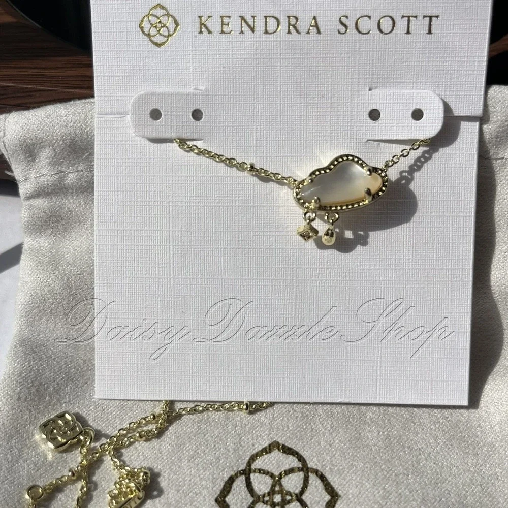 ✨New Kendra Scott Celeste Cloud Gold Plated Short Pendant Necklace 🌧️